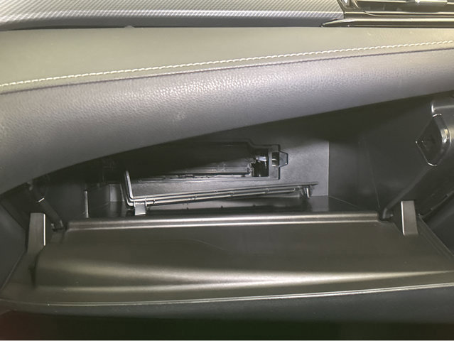 Used 2024 Toyota Camry SE image 36