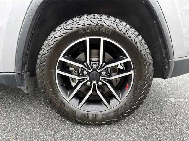 Used 2020 Jeep Grand Cherokee Trailhawk w/ Trailhawk Luxury Group image 19