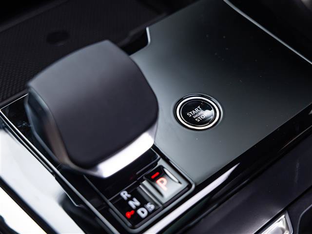 New 2027 Land Rover Range Rover Sport SE AWD/4WD image 28