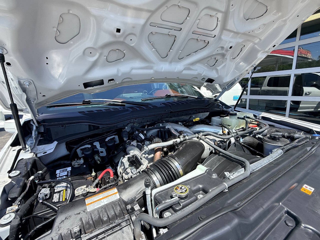 Used 2022 Ford F450 Platinum w/ FX4 Off-Road Package AWD/4WD image 79