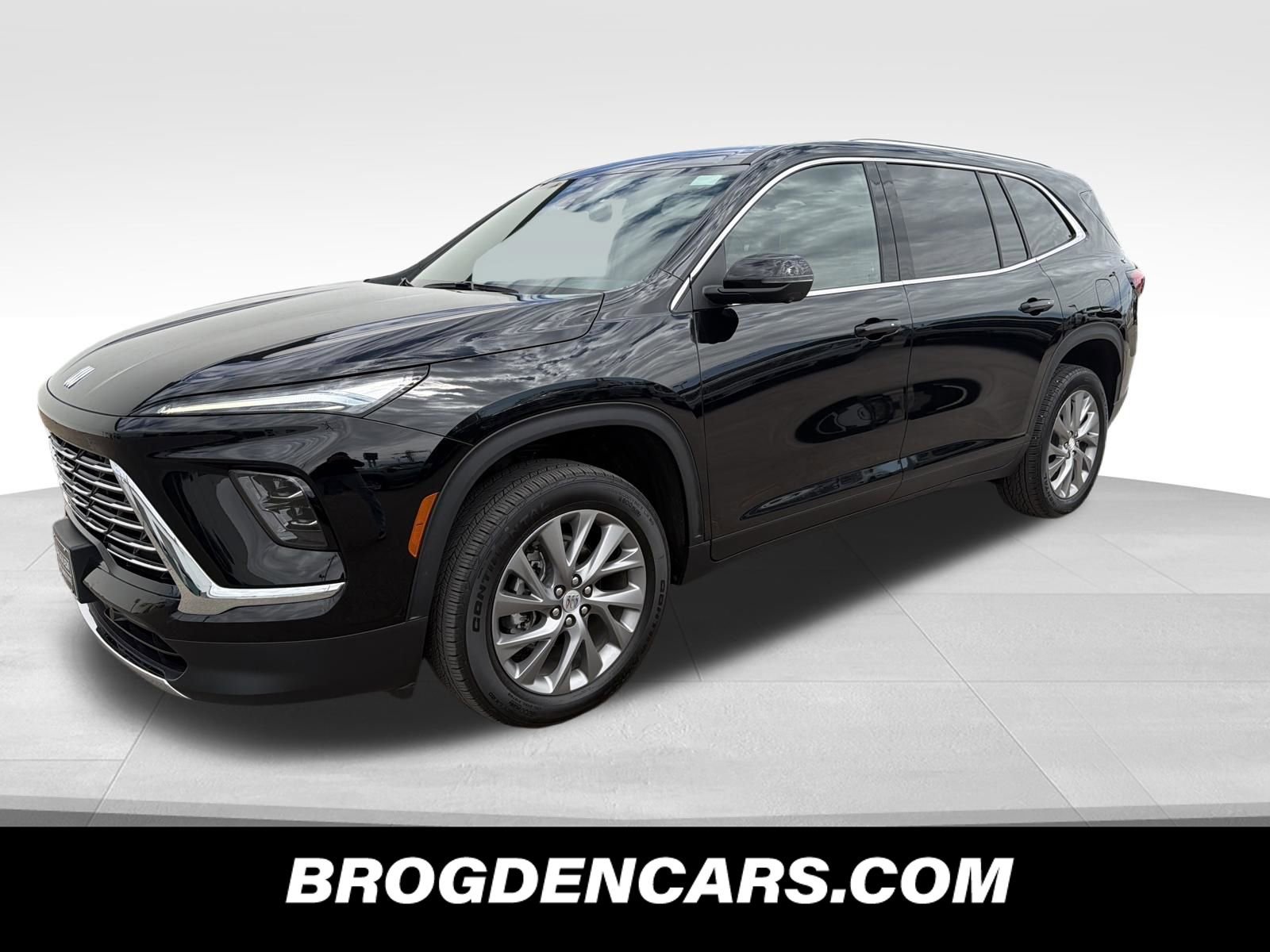 Used 2025 Buick Enclave Preferred image 4