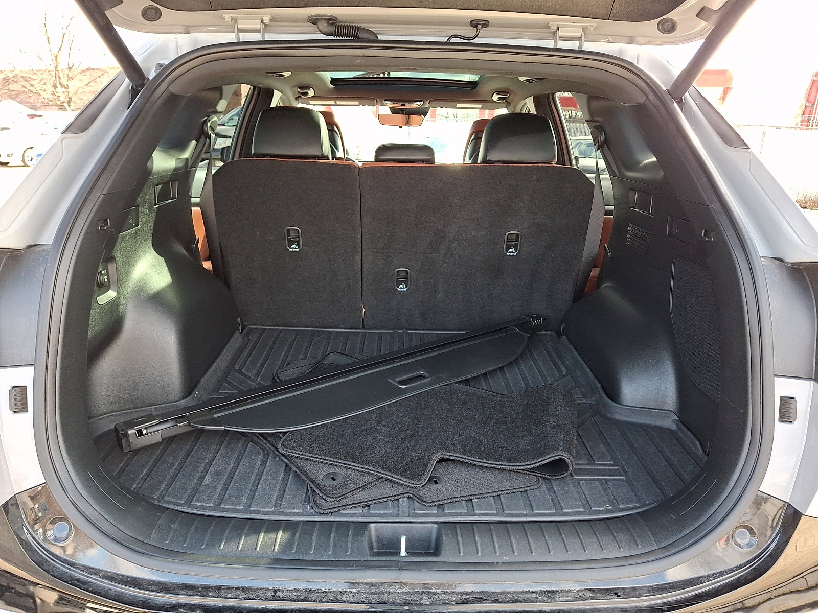 Used 2024 Kia Sportage SX image 30