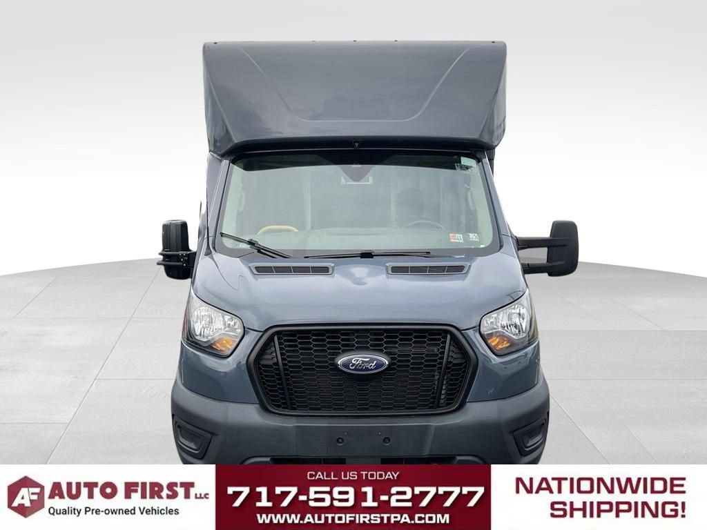 Used 2021 Ford Transit 350 DRW RWD image 2