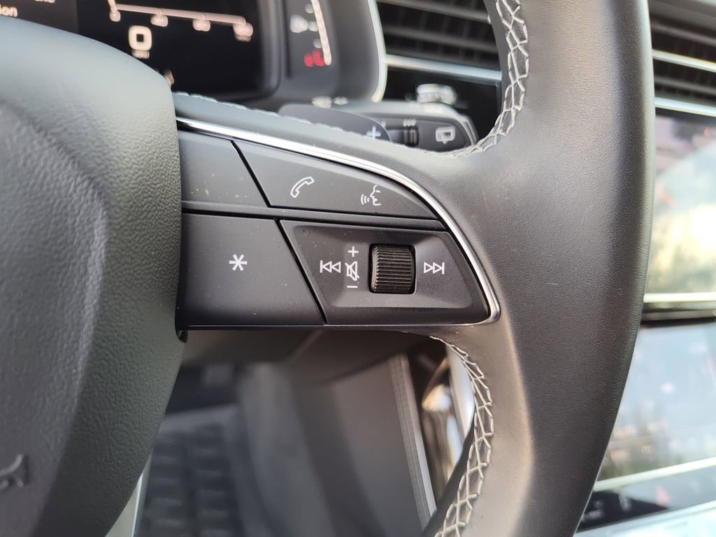 Certified 2025 Audi Q7 3.0T Prestige w/ Prestige Package image 27