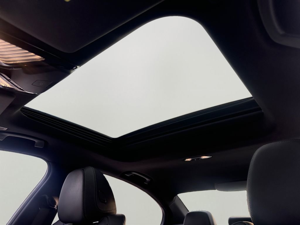 Used 2025 BMW 330i xDrive Sedan image 22