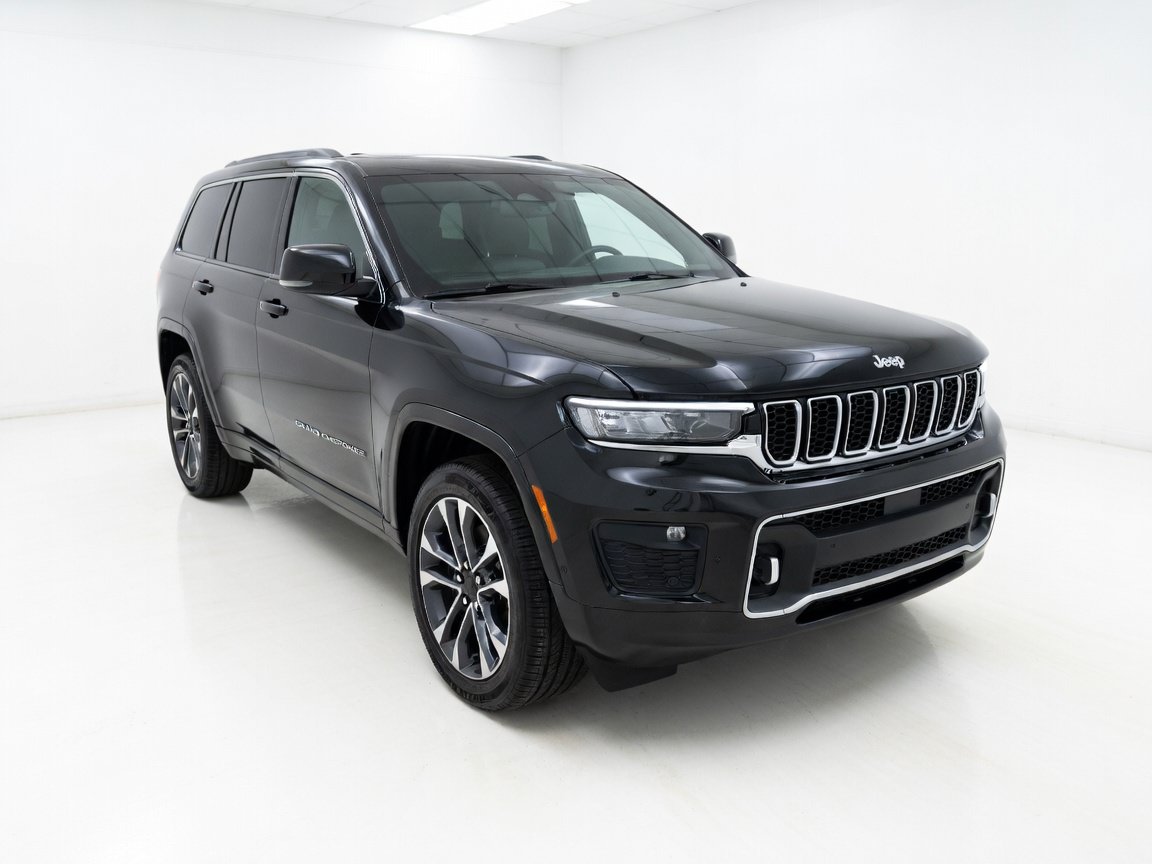 Used 2023 Jeep Grand Cherokee L Overland AWD/4WD image 3
