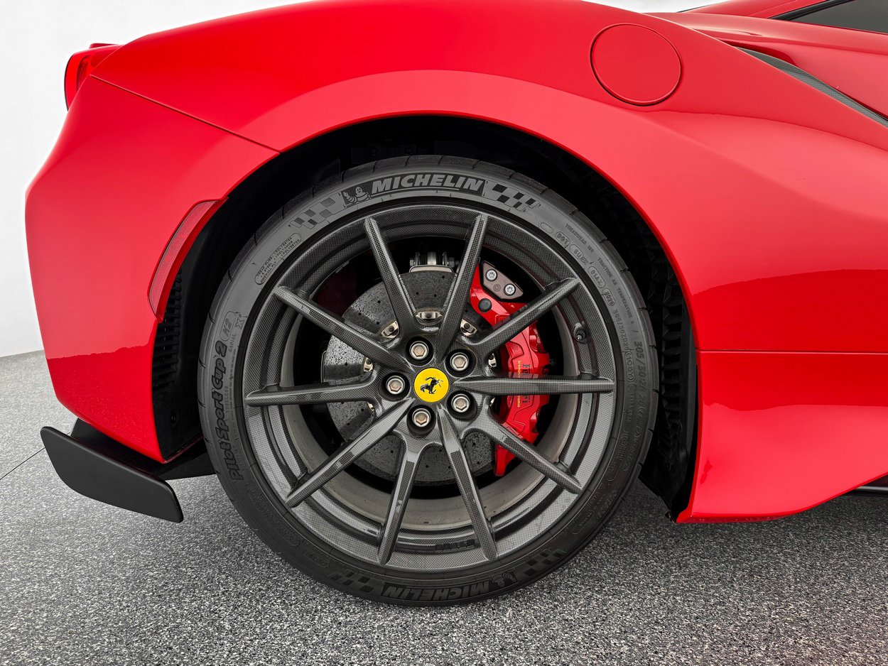 Used 2019 Ferrari 488 Pista Coupe image 34