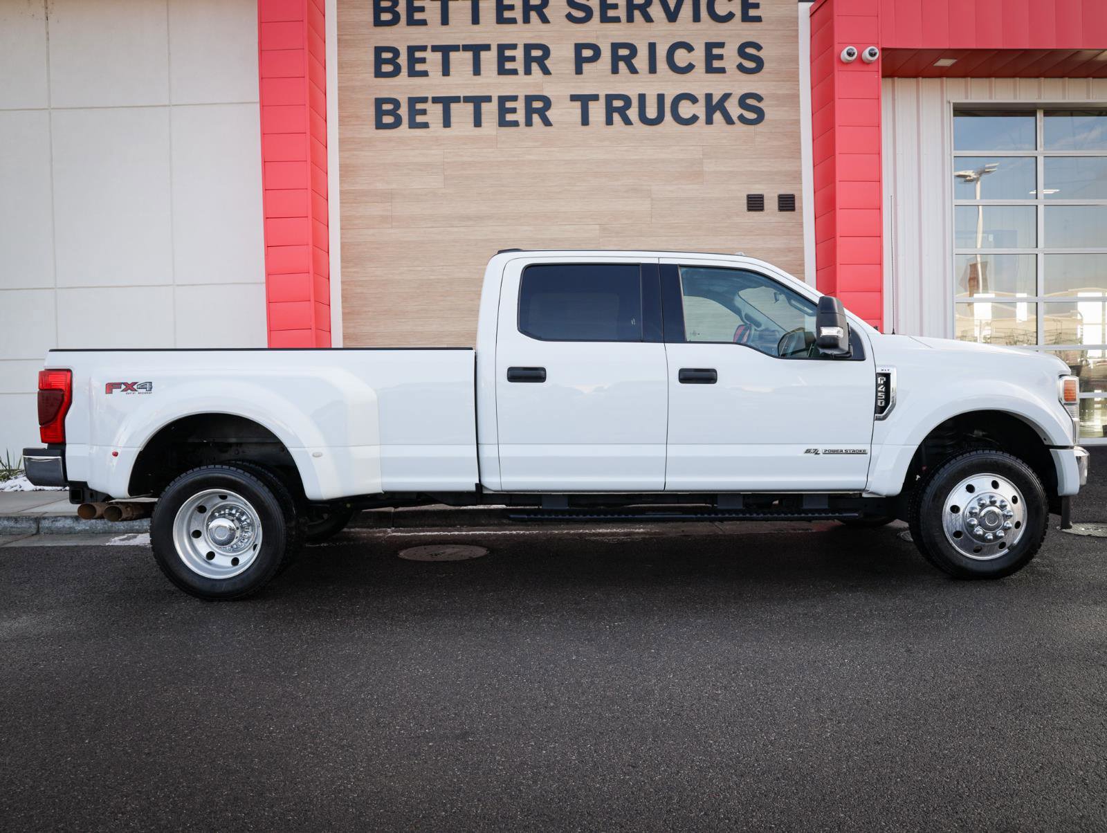 Used 2021 Ford F450 XLT w/ XLT Value Package image 2