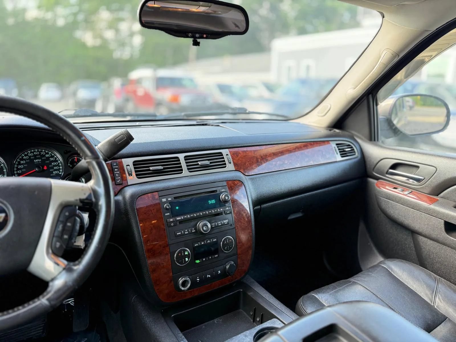 Used 2011 Chevrolet Tahoe LT AWD/4WD image 20