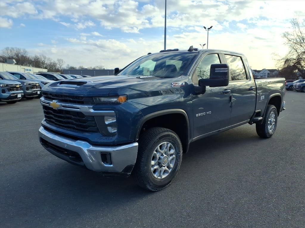 New 2026 Chevrolet Silverado 2500 LT w/ All Star Edition image 6