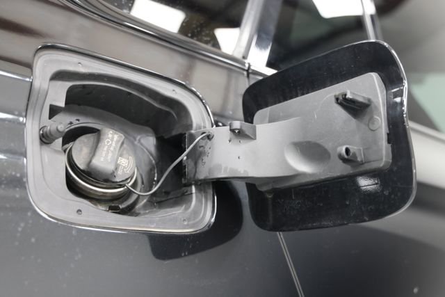 Used 2018 BMW X5 M AWD/4WD image 19