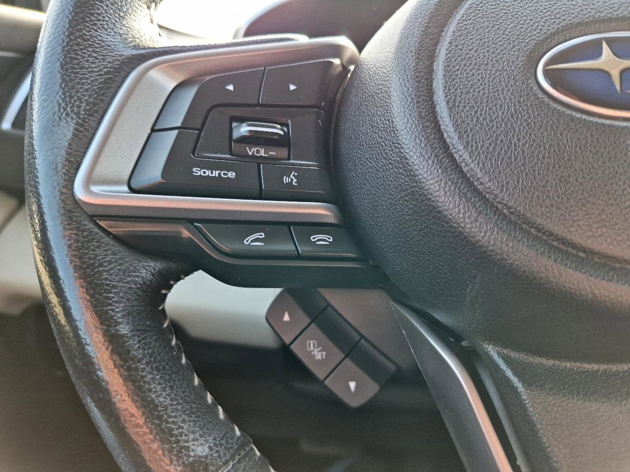 Used 2022 Subaru Ascent Limited w/ Technology Package image 19