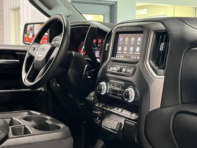 Certified 2023 GMC Sierra 1500 Pro w/ Graphite Edition AWD/4WD image 10