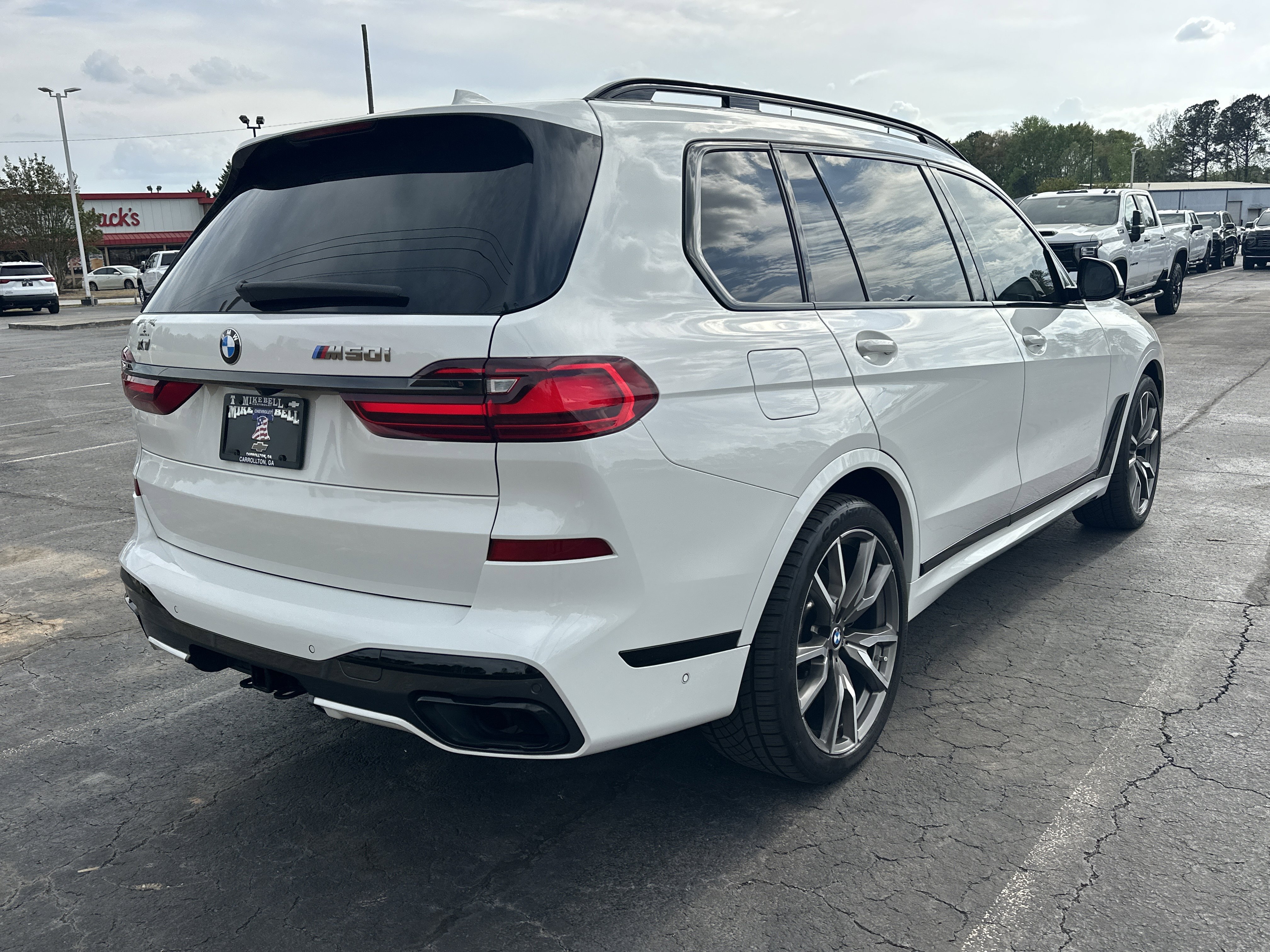 Used 2022 BMW X7 M50i w/ Dynamic Handling Package image 8