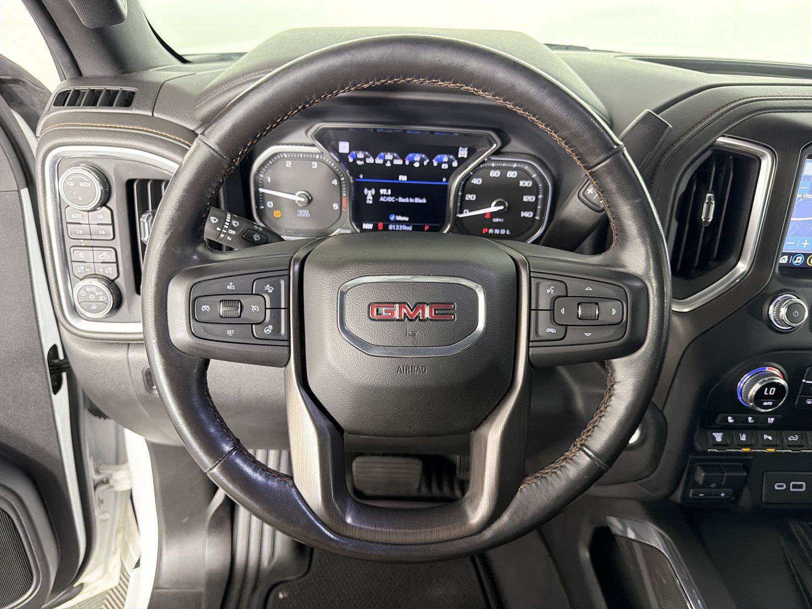 Certified 2022 GMC Sierra 2500 AT4 w/ AT4 Premium Plus Package AWD/4WD image 23