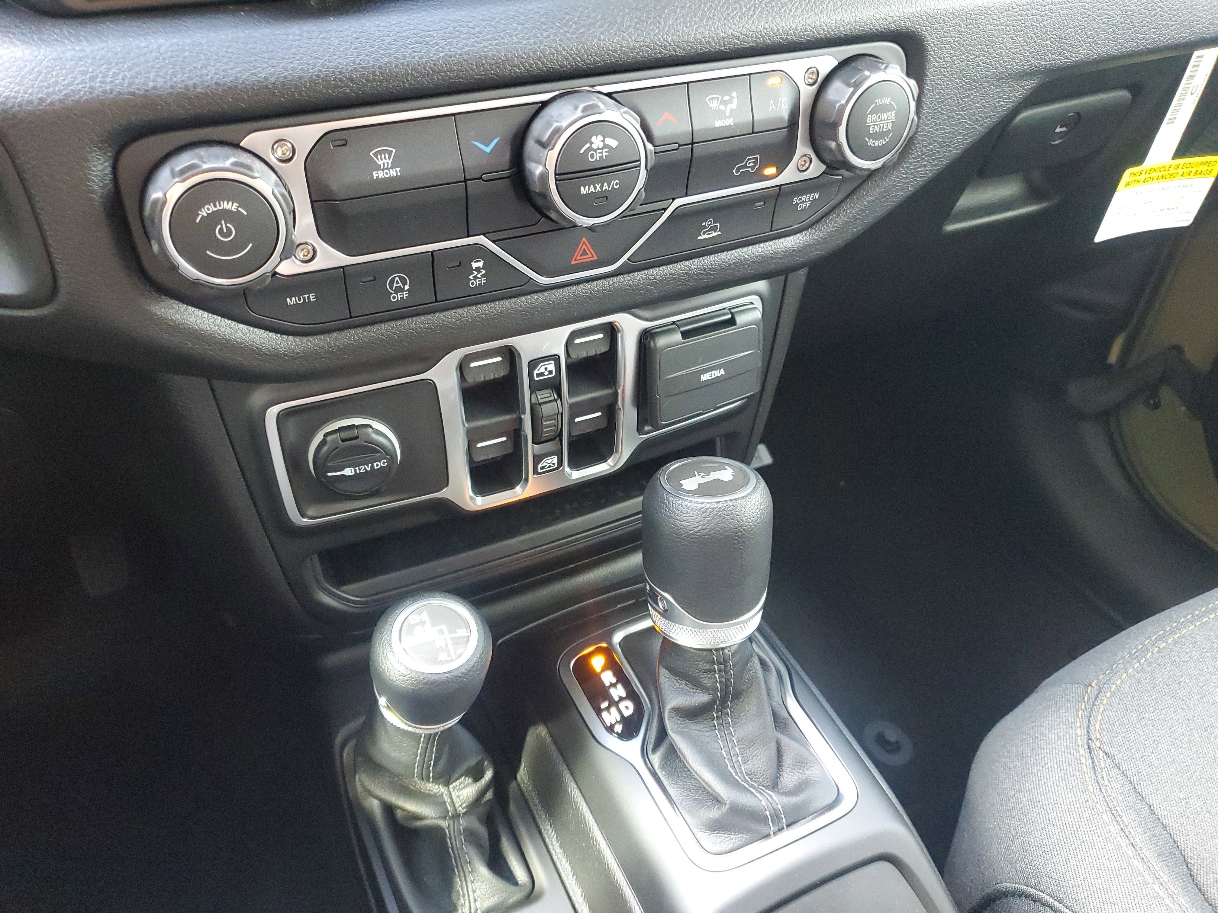 New 2026 Jeep Wrangler Unlimited Sport AWD/4WD image 18