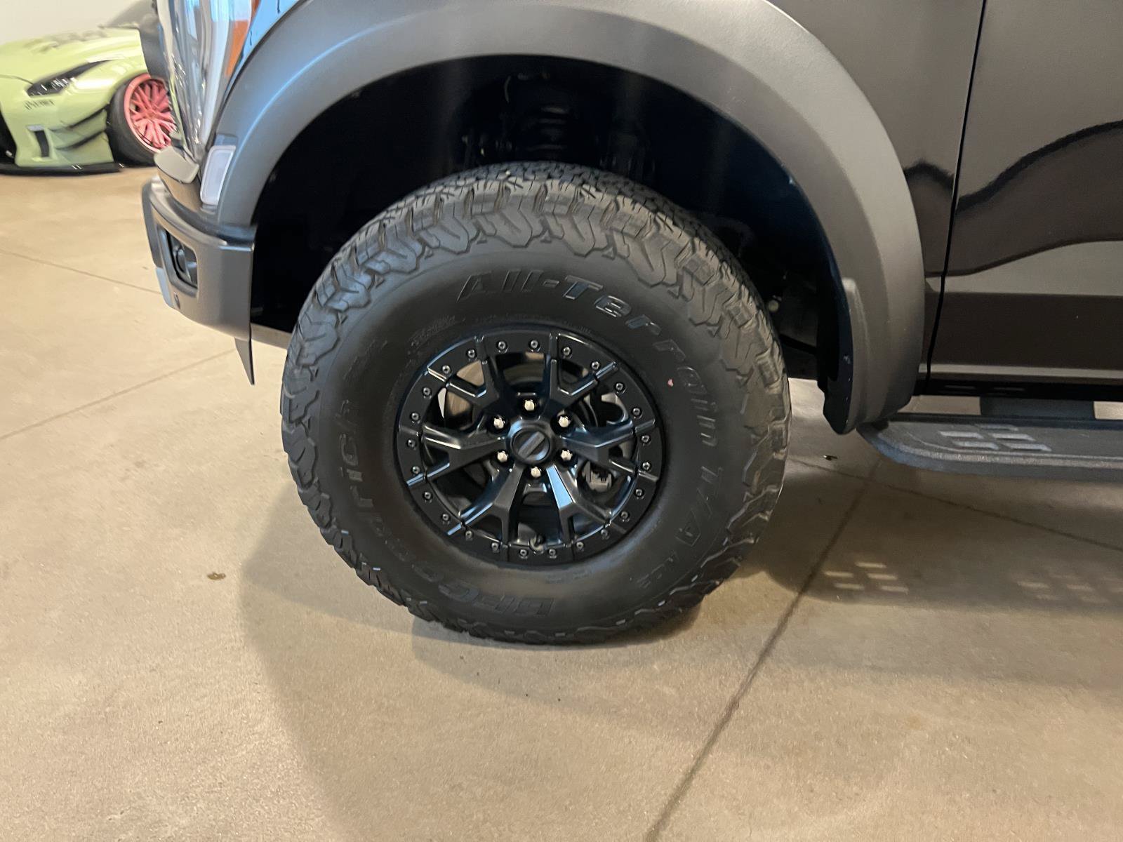Used 2023 Ford F150 Raptor w/ Raptor 37 Performance Package AWD/4WD image 46