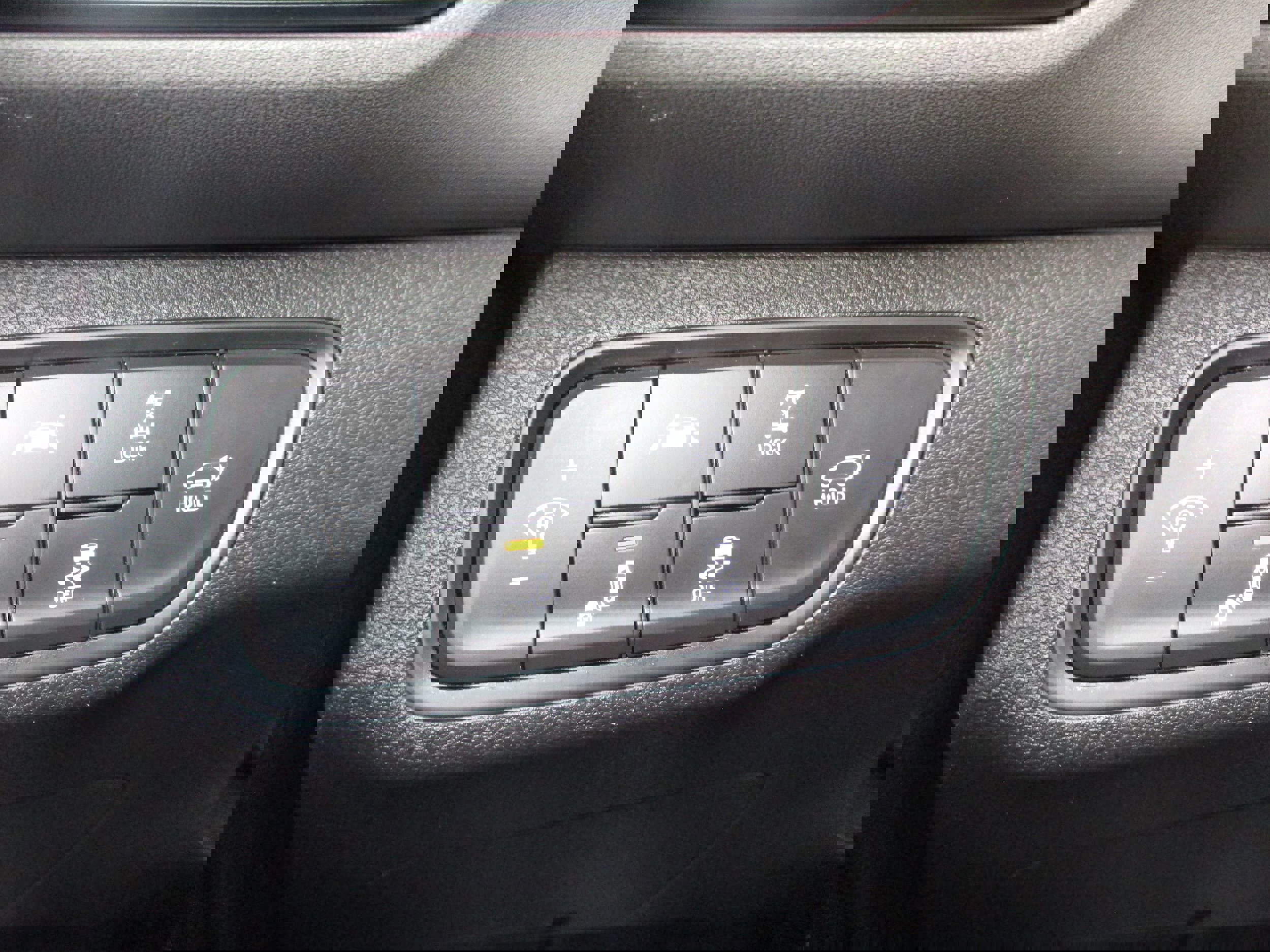 Used 2020 Hyundai Santa Fe SEL w/ Convenience + Premium Package image 21