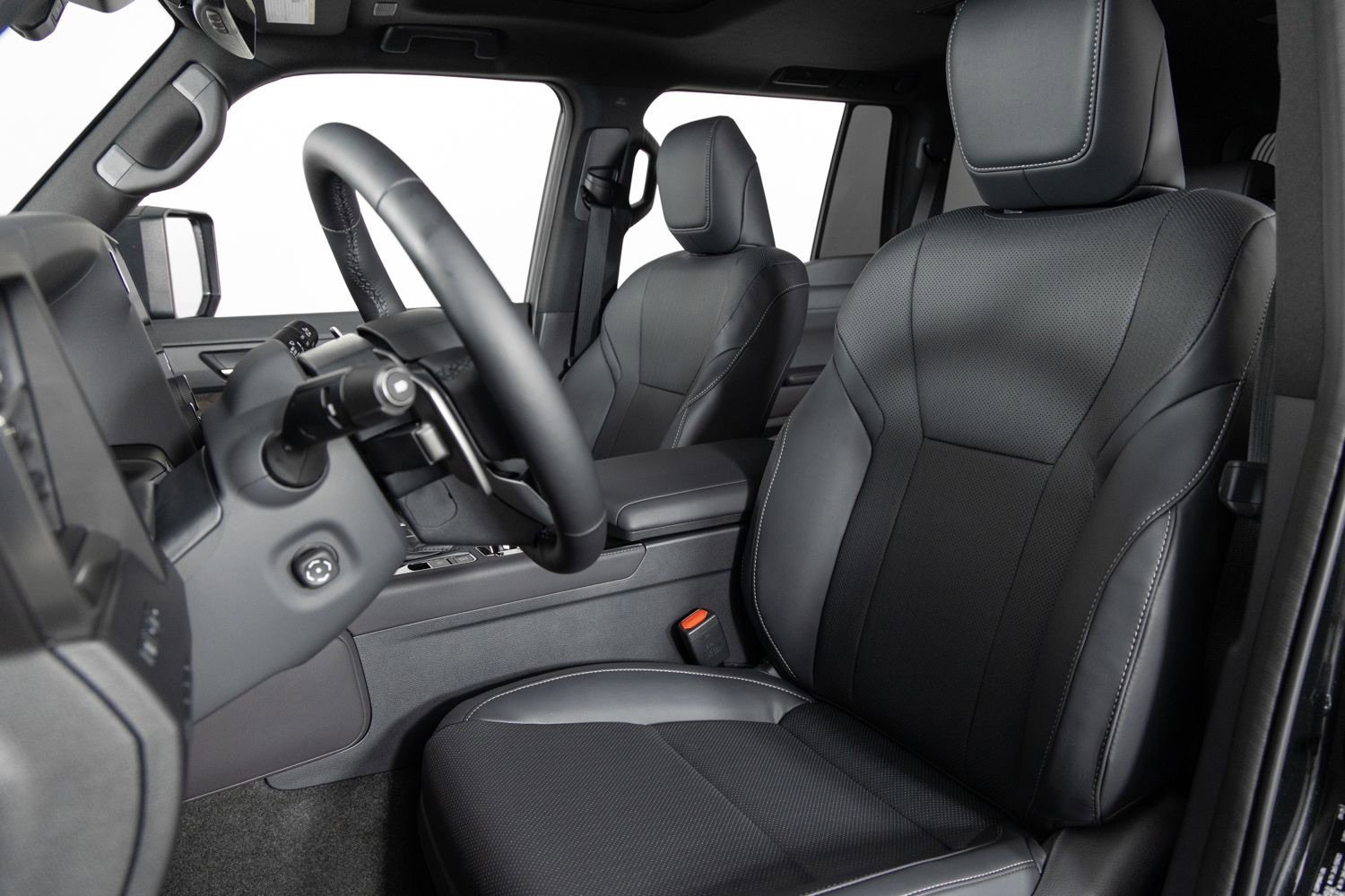 Used 2025 Lexus GX 550 image 11