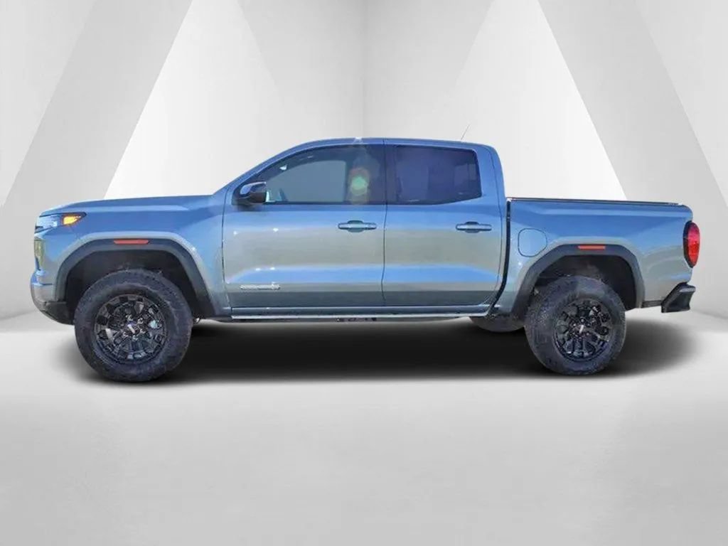 New 2026 GMC Canyon Elevation RWD image 4