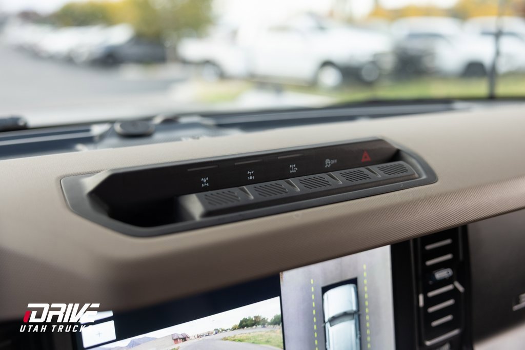 Used 2022 Ford Bronco Wildtrak image 35