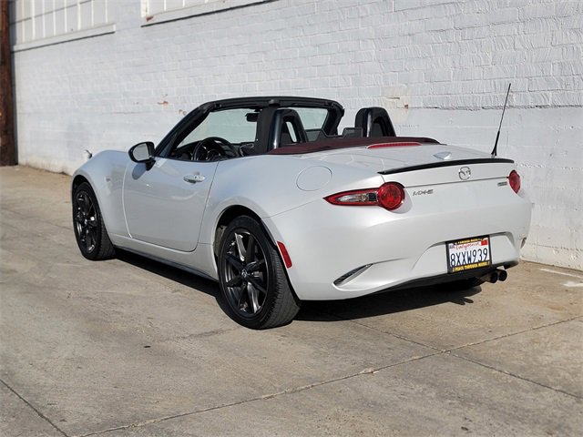 Used 2018 MAZDA MX-5 Miata Club image 4