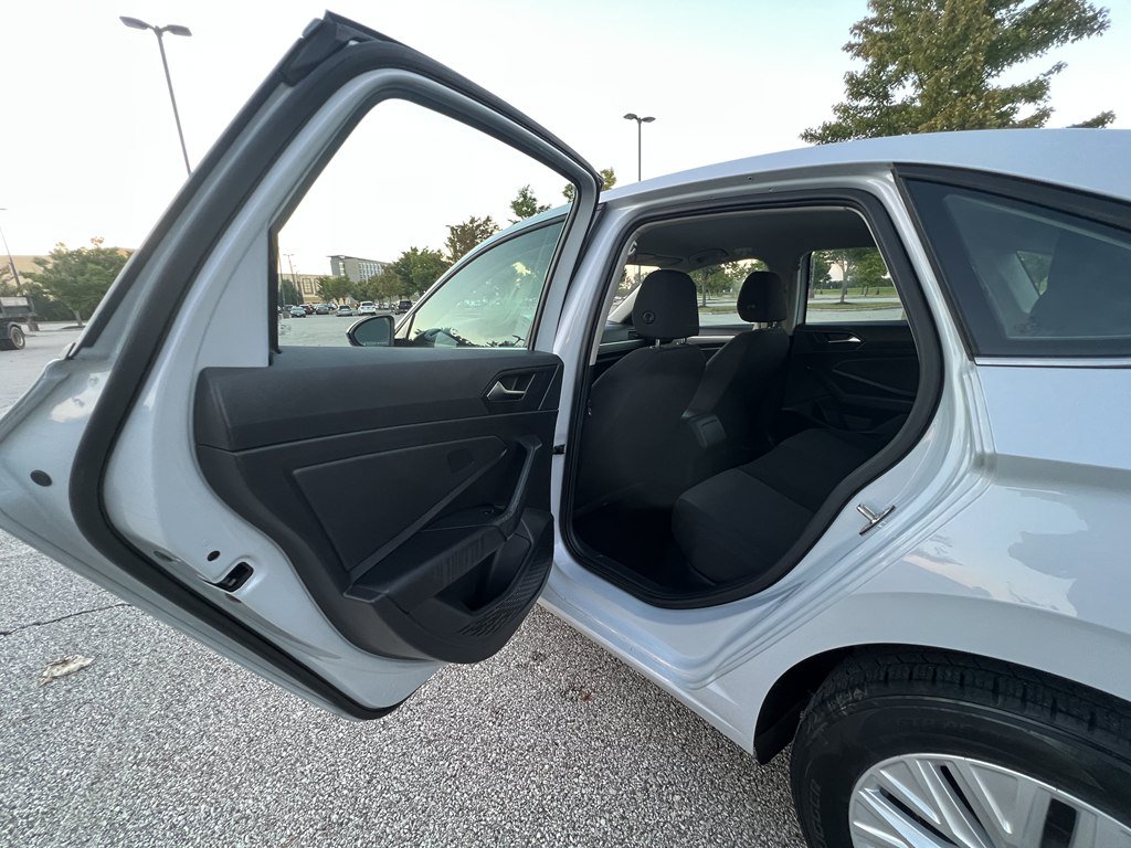 Used 2019 Volkswagen Jetta FWD image 14