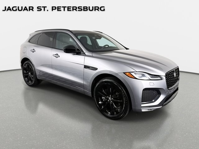 Used 2026 Jaguar F-PACE R-Dynamic S image 3