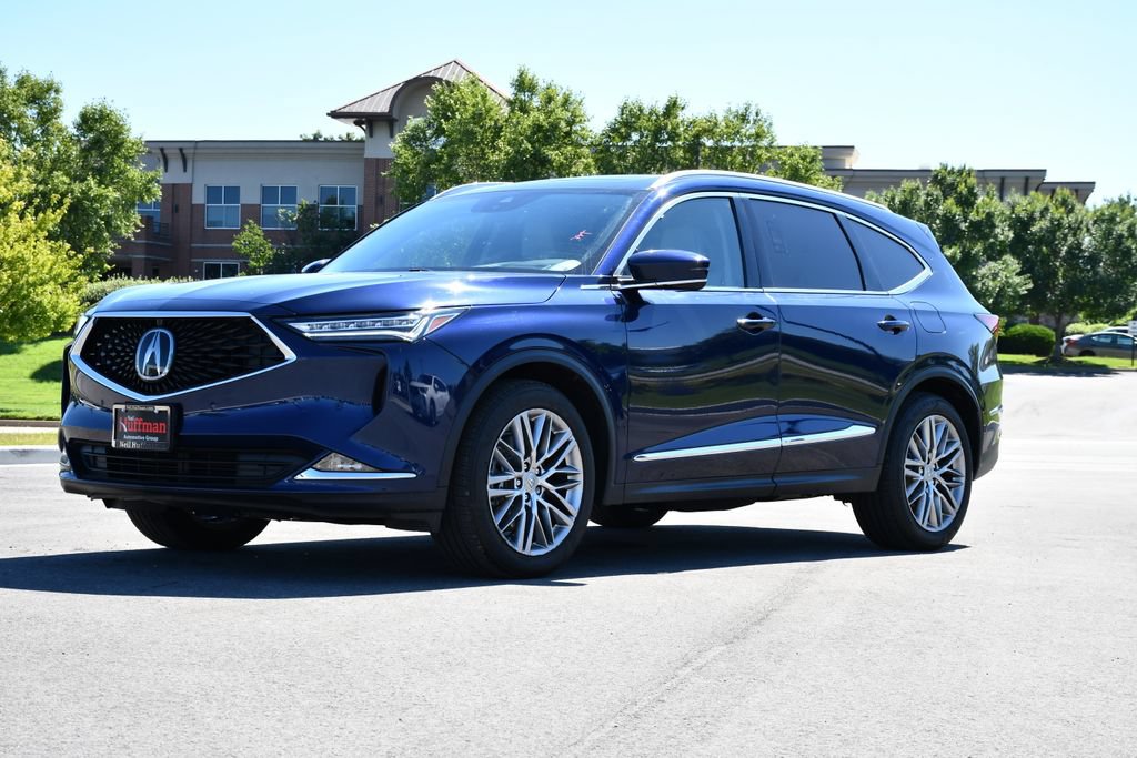 Used 2023 Acura MDX SH-AWD w/ Advance Package image 2