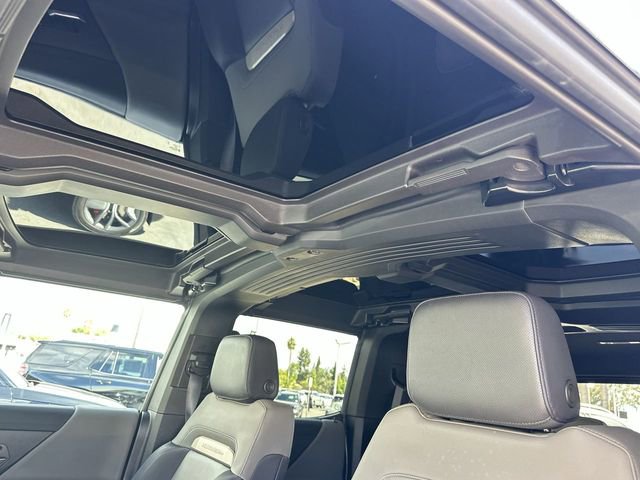 Certified 2025 GMC Hummer EV 2X AWD/4WD image 19