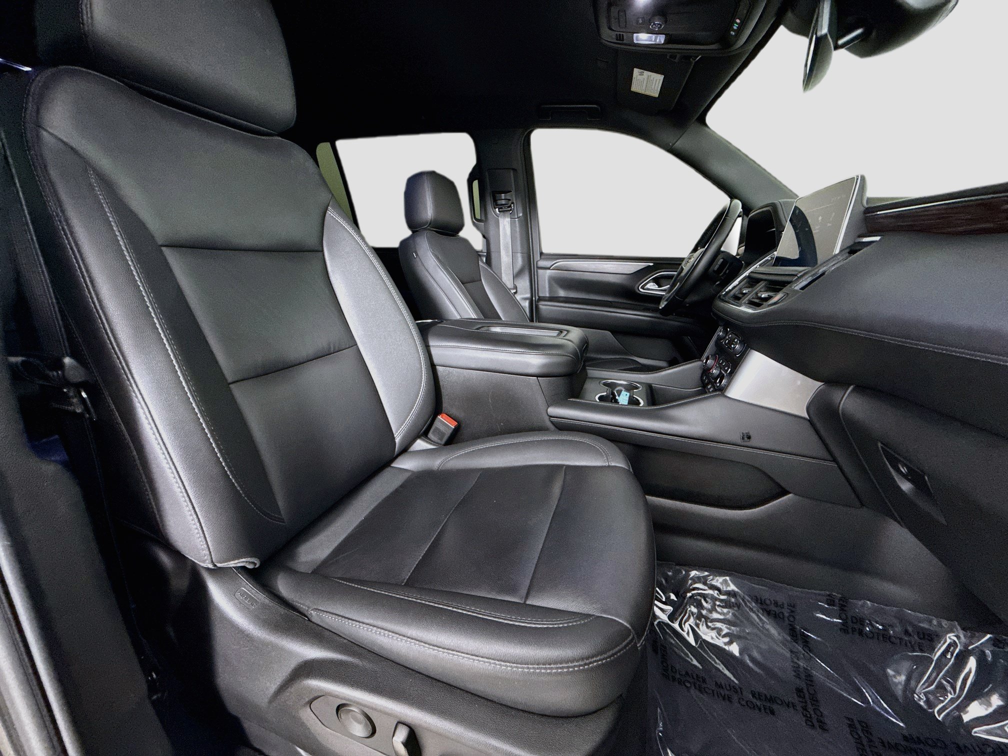 Used 2024 Chevrolet Suburban LT RWD image 31