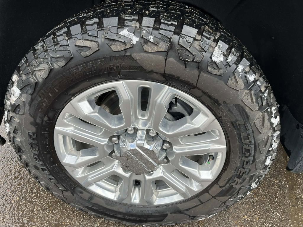 Used 2021 GMC Sierra 3500 Denali w/ Denali Ultimate Package image 14