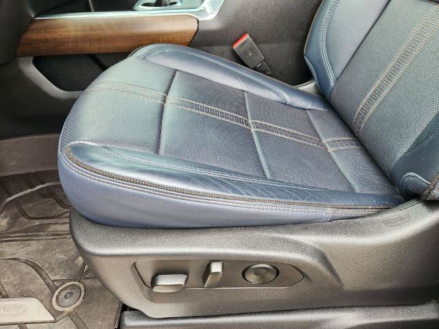 Used 2024 Chevrolet Silverado 3500 High Country w/ High Country Premium Package AWD/4WD image 24