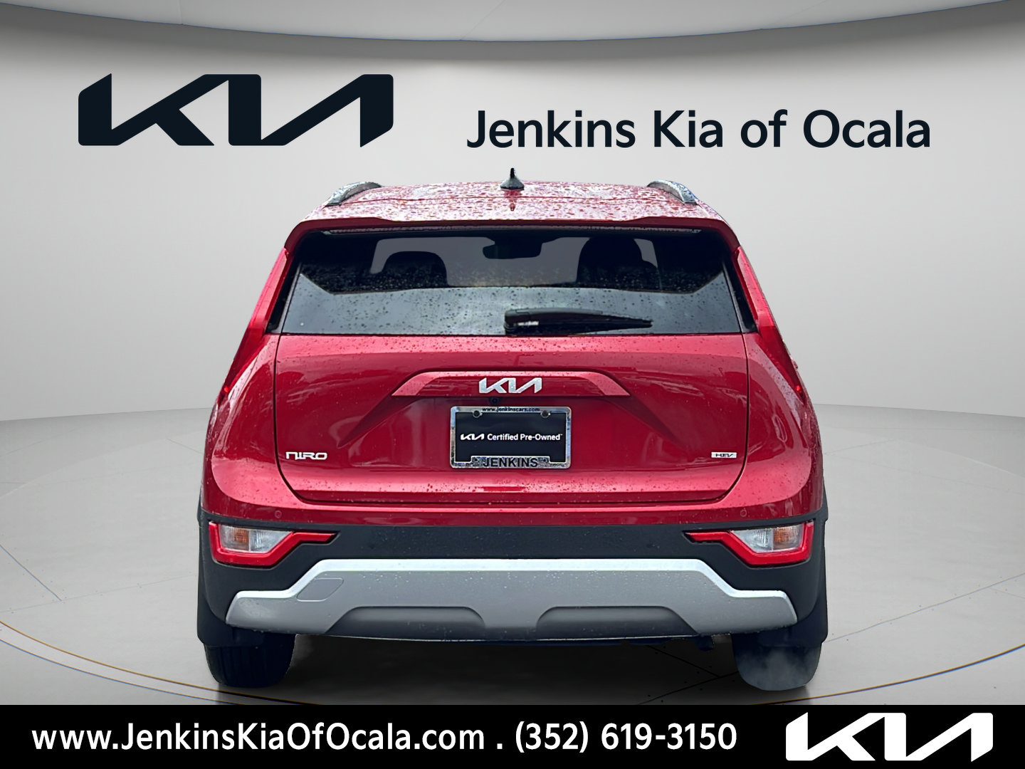 Certified 2024 Kia Niro EX FWD image 4