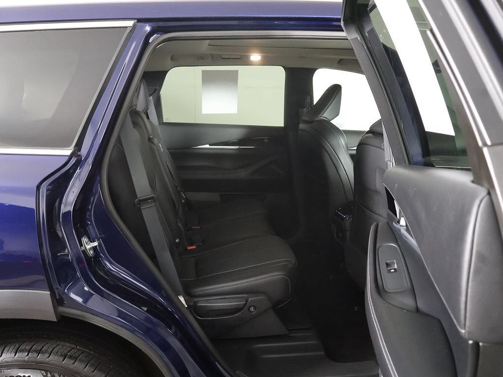 Used 2025 INFINITI QX60 Pure AWD/4WD image 31