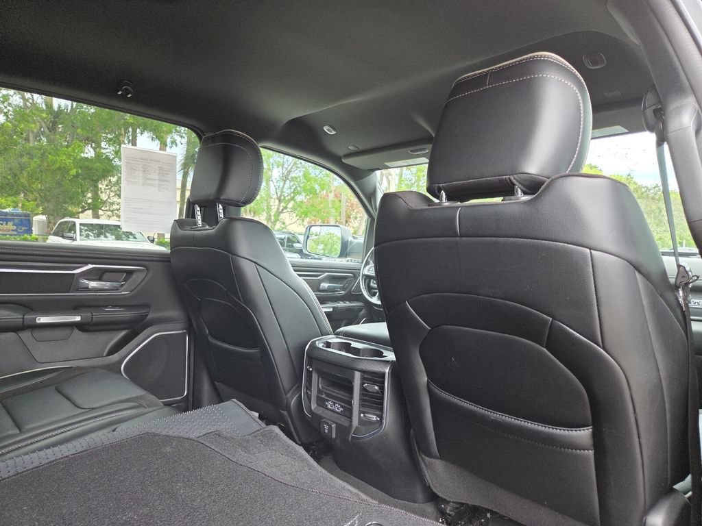 Used 2023 RAM 1500 Laramie AWD/4WD image 16