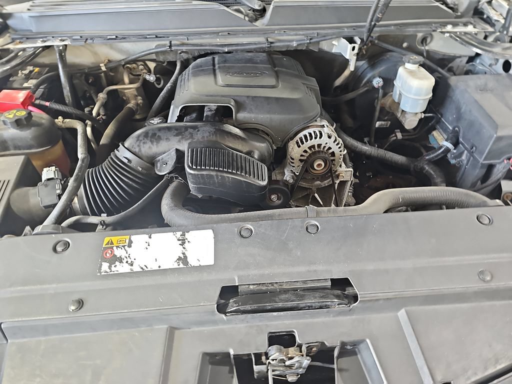 Used 2011 Chevrolet Avalanche LS RWD image 32