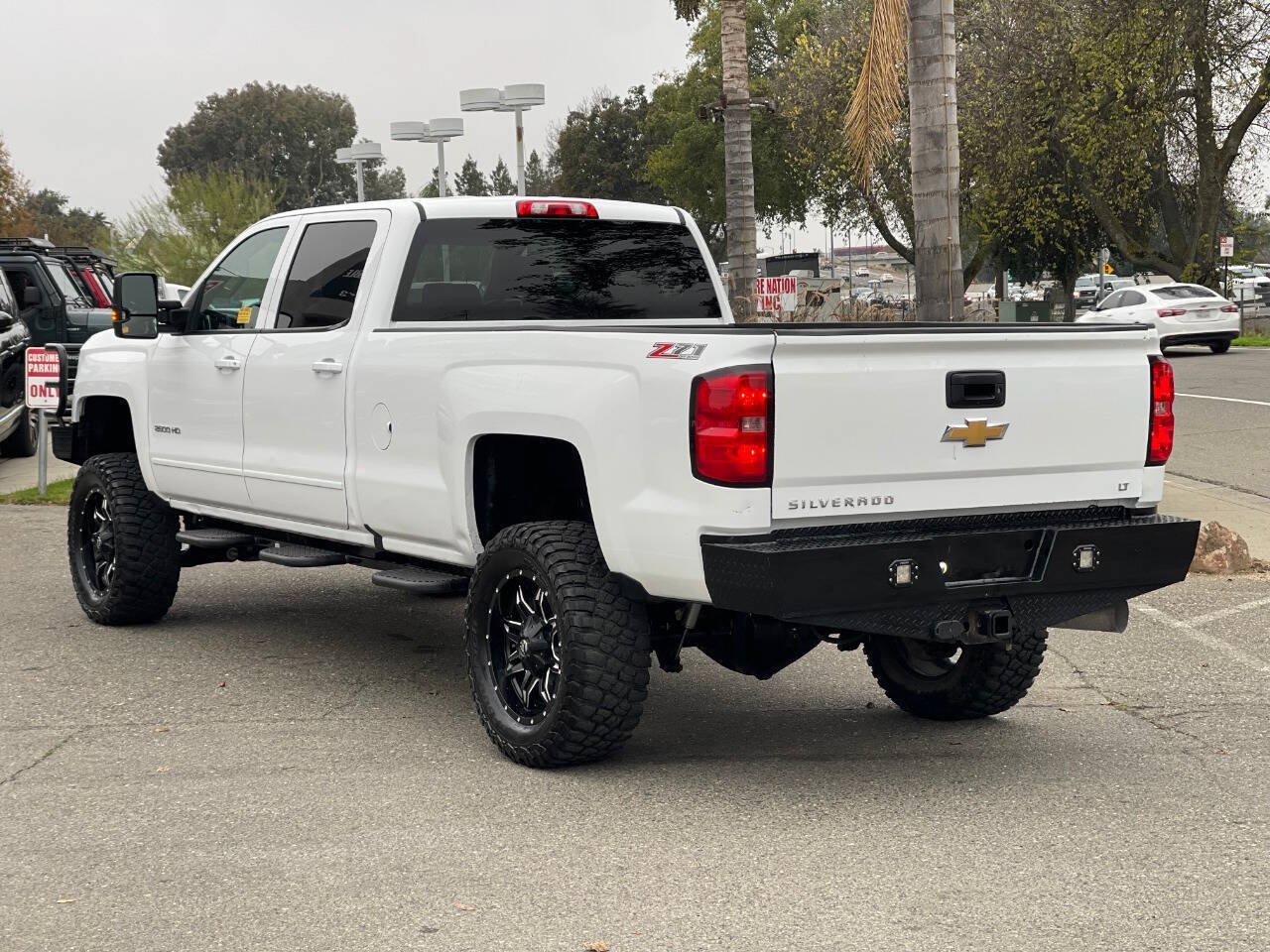 Used 2017 Chevrolet Silverado 2500 LT w/ Z71 Package, Off-Road AWD/4WD image 5