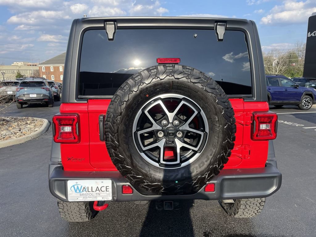 Used 2025 Jeep Wrangler Unlimited Rubicon image 5