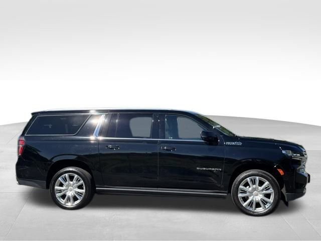 Used 2022 Chevrolet Suburban High Country w/ Premium Package 2 image 2
