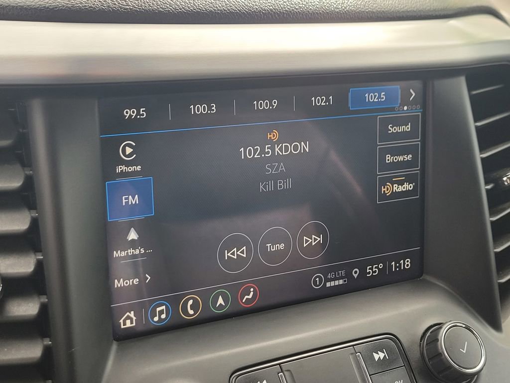 Used 2021 GMC Acadia SLT w/ Preferred Package image 22