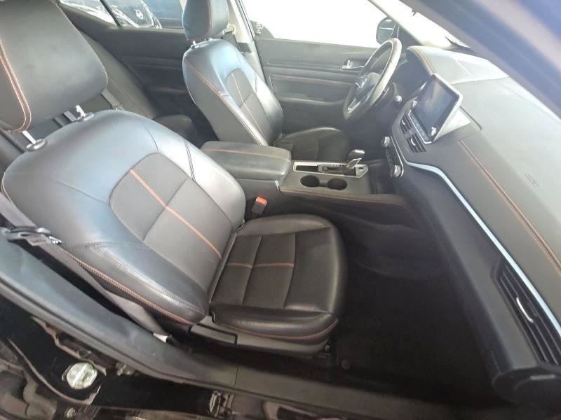 Used 2020 Nissan Altima 2.5 SR FWD image 10