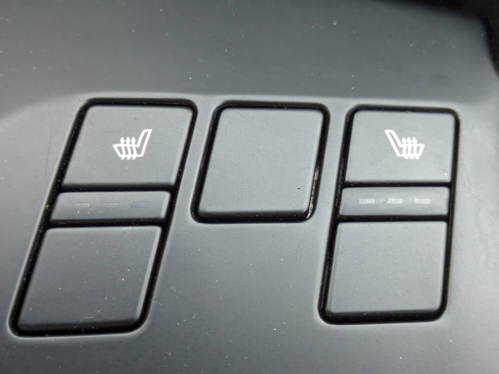 Used 2024 Kia Sportage LX image 22