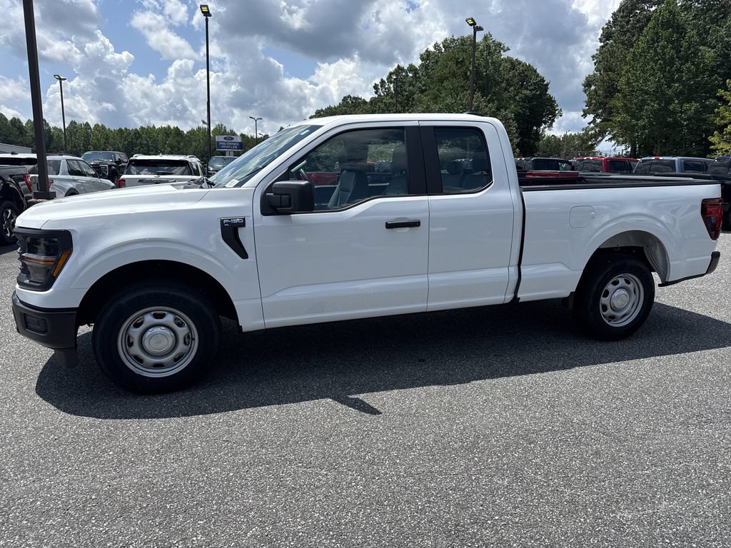 Used 2025 Ford F150 XL RWD image 4