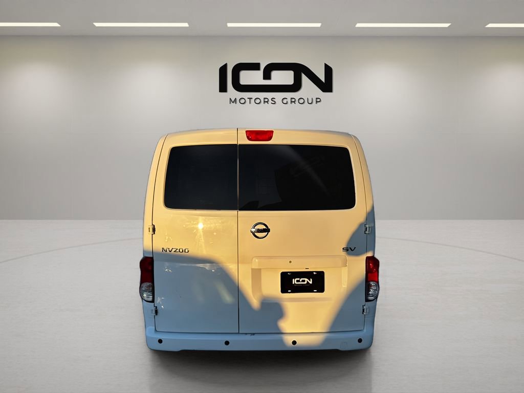Used 2021 Nissan NV200 SV w/ Sliding Door Glass Package image 4