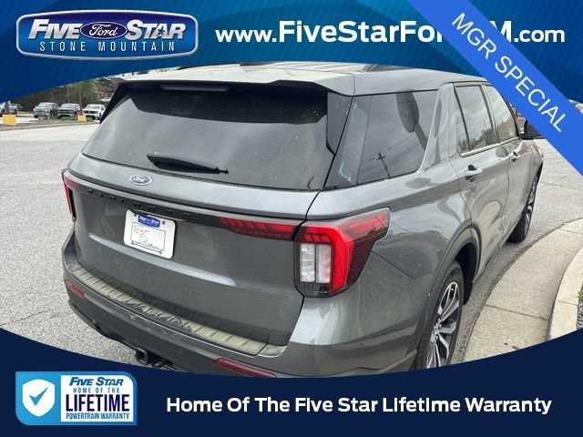 New 2026 Ford Explorer ST-Line w/ Premium Package RWD image 8