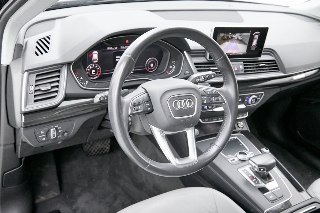 Used 2018 Audi Q5 2.0T Premium Plus w/ Premium Plus Package image 14
