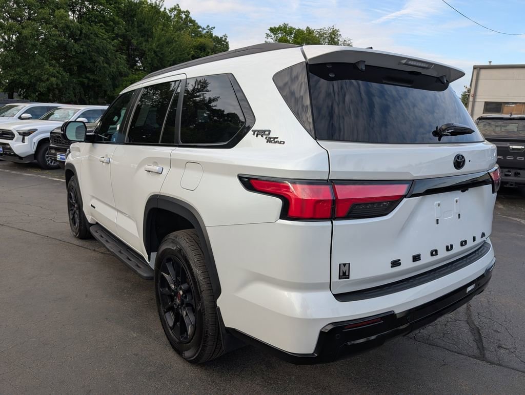 Certified 2025 Toyota Sequoia Limited w/ TRD Off-Road Package AWD/4WD image 6