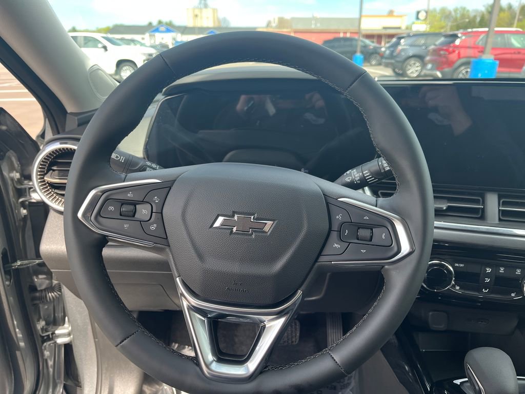 New 2026 Chevrolet Trax ACTIV FWD image 14