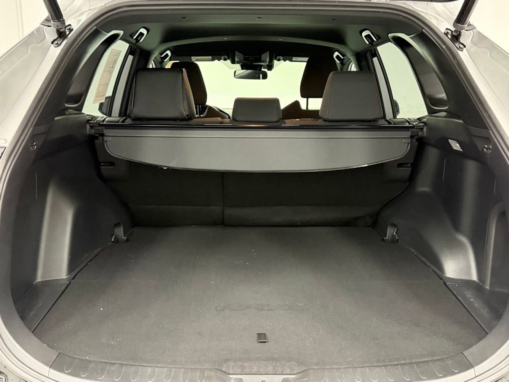 Used 2021 Toyota RAV4 SE image 24